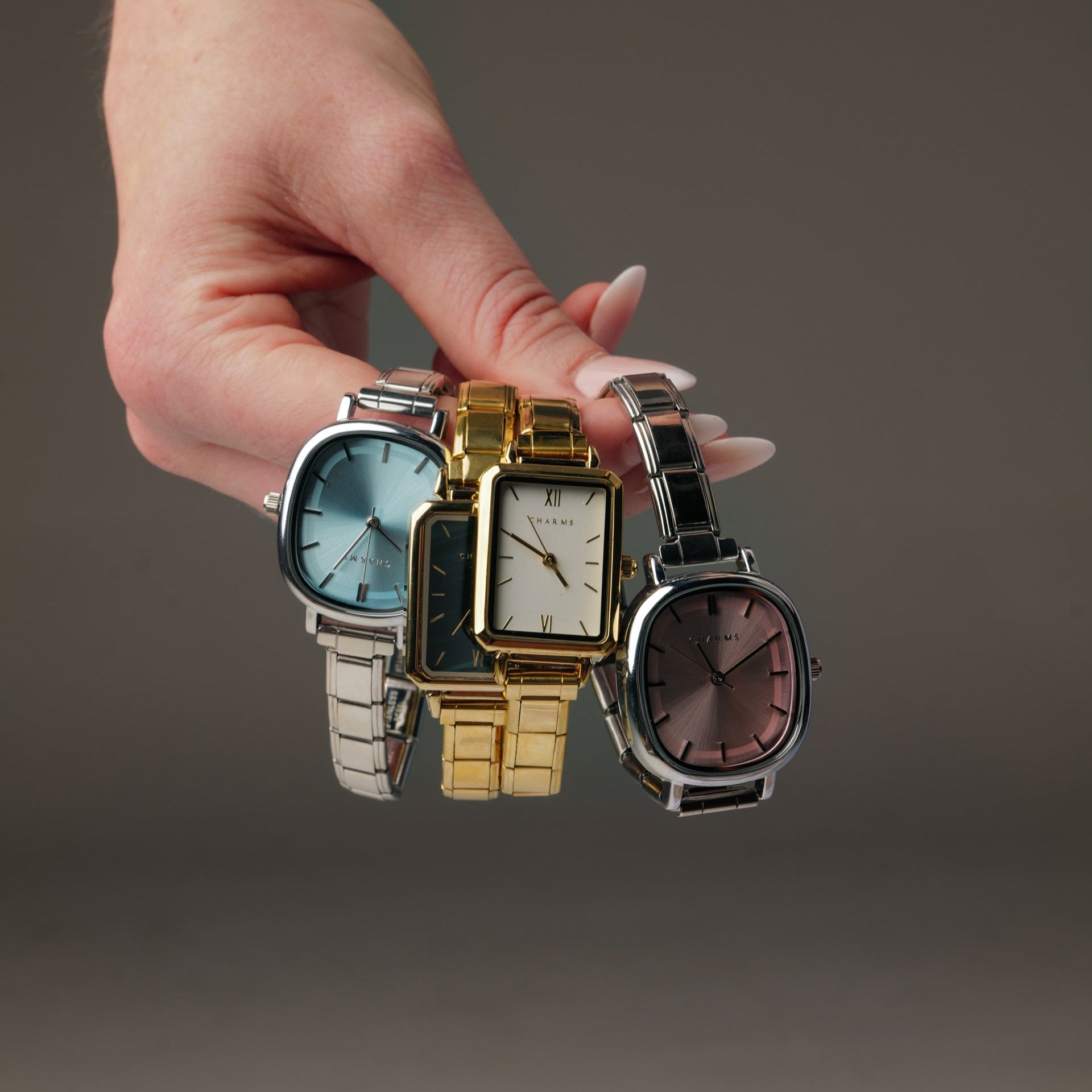 Capri – Silvermodell med blå urtavla